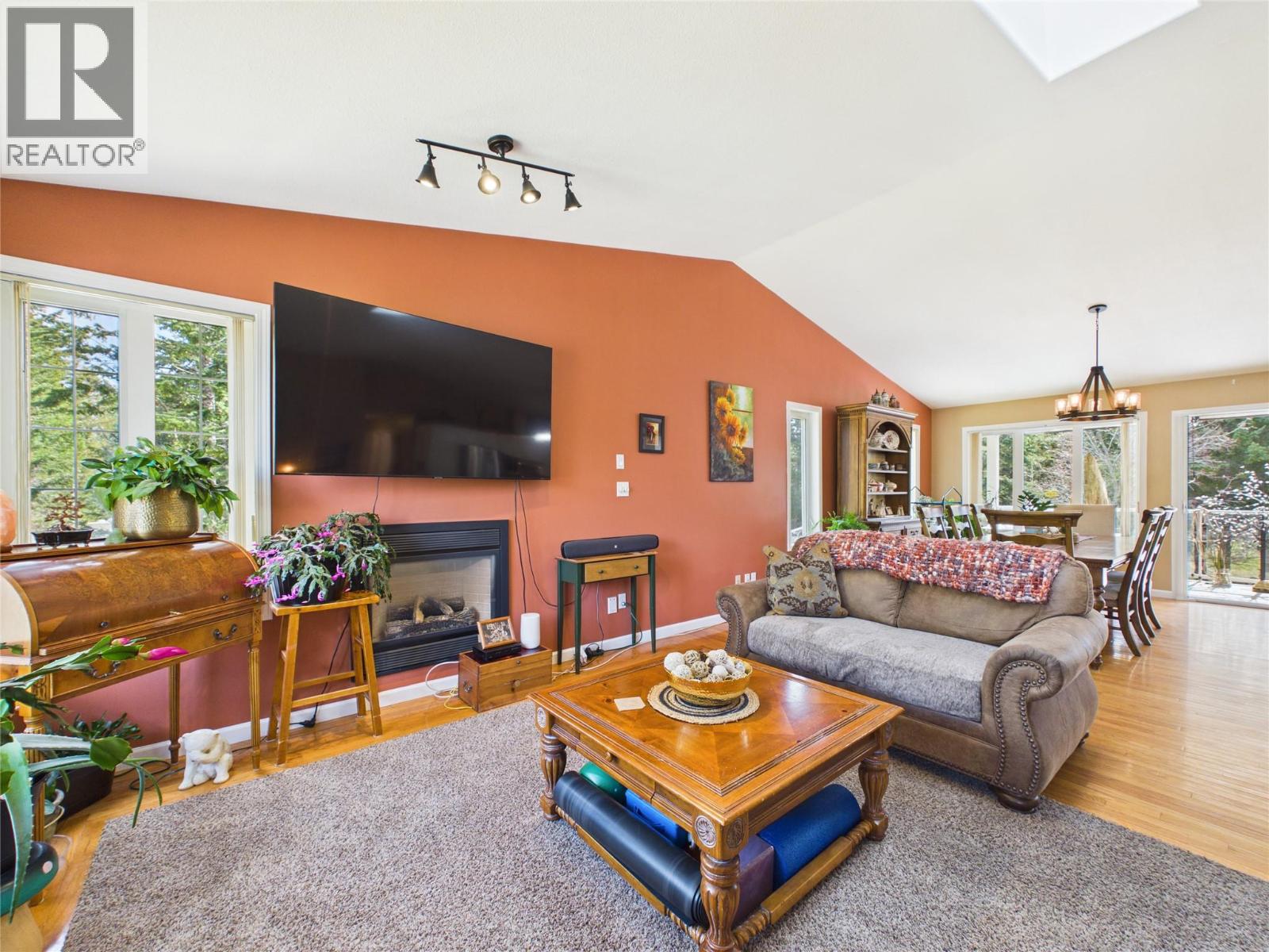 1673 Harris Road, Cranbrook, British Columbia  V1C 6V3 - Photo 6 - 10384841