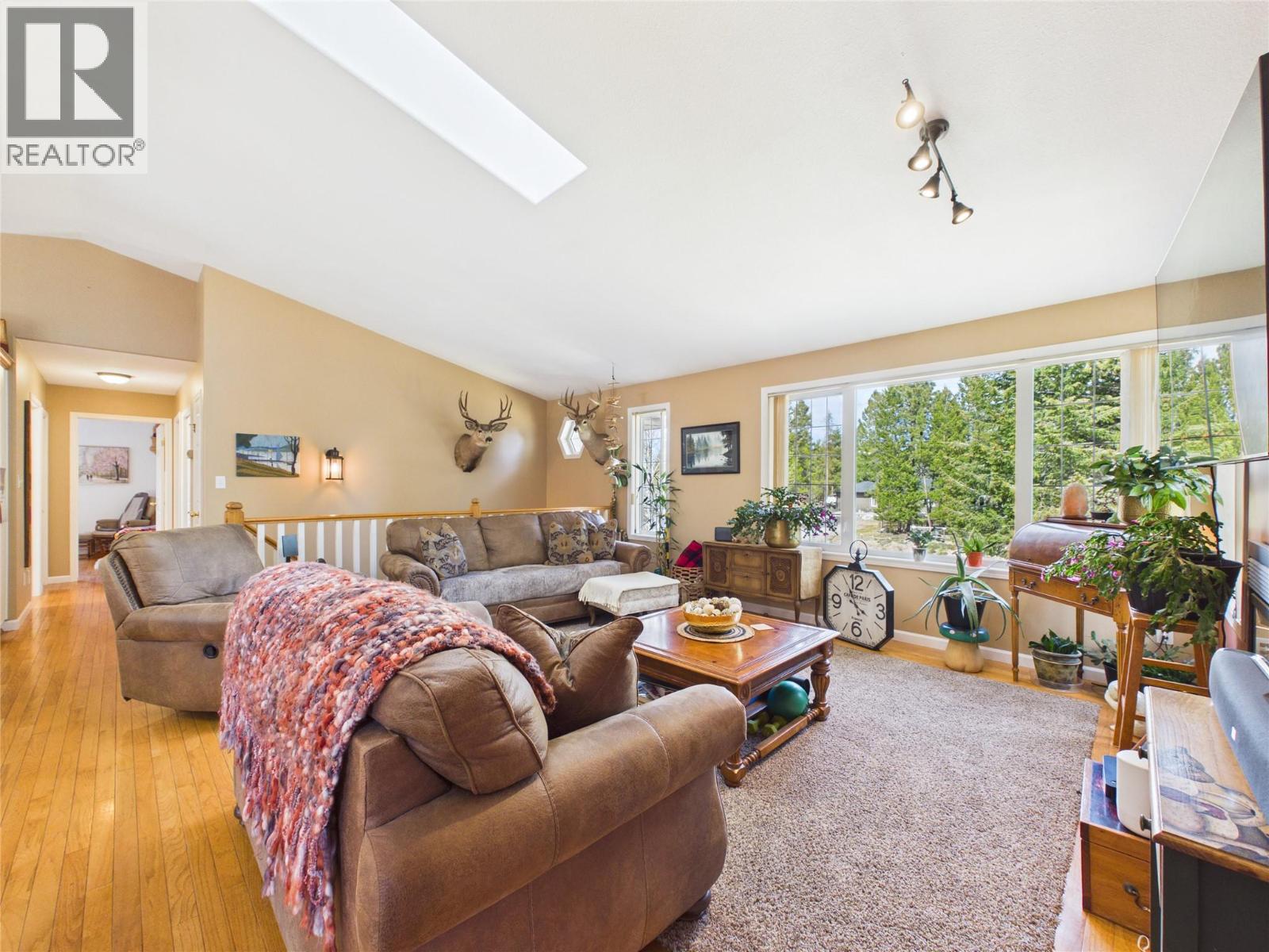 1673 Harris Road, Cranbrook, British Columbia  V1C 6V3 - Photo 2 - 10384841