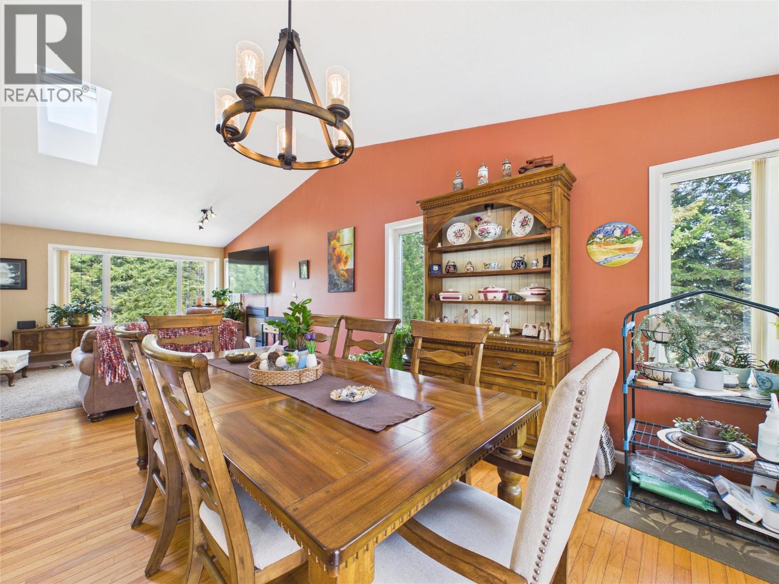 1673 Harris Road, Cranbrook, British Columbia  V1C 6V3 - Photo 8 - 10384841