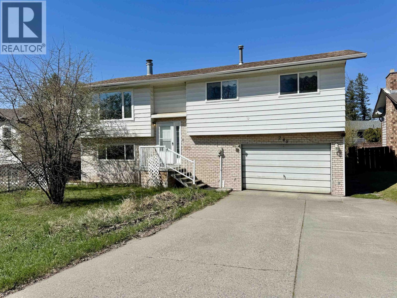245 Litzenburg Crescent, Williams Lake, British Columbia  V2G 4G7 - Photo 1 - R3115728