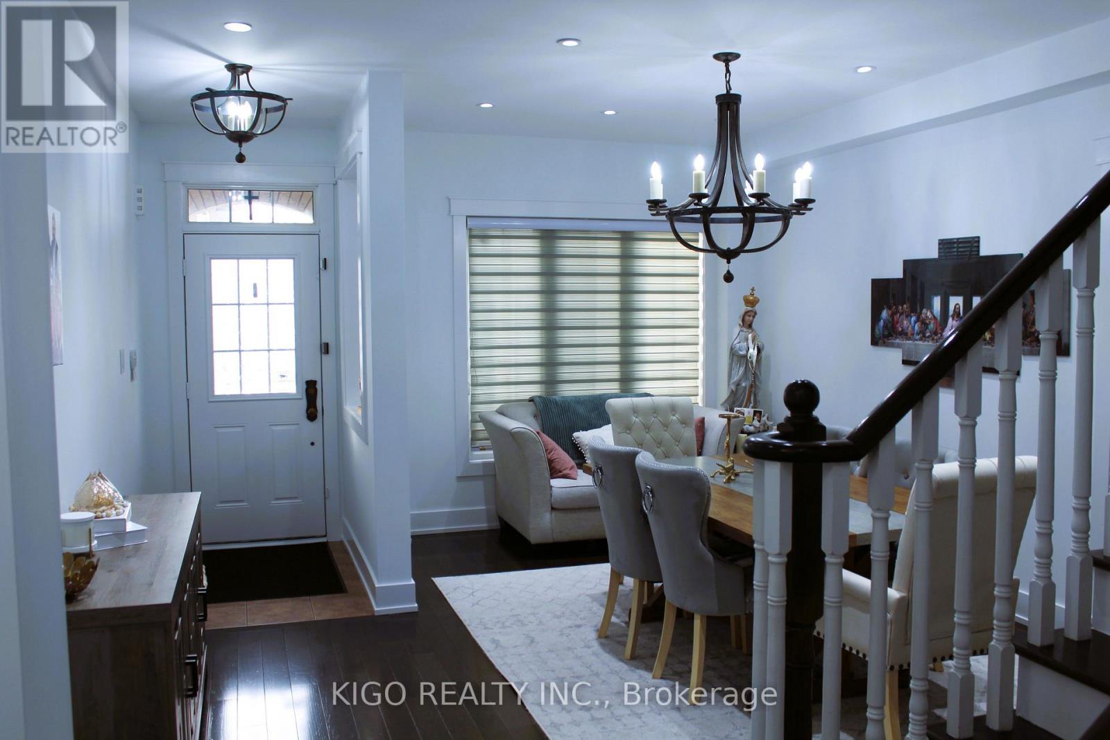 53 Education Road, Brampton, Ontario  L6P 3P3 - Photo 3 - W13043442