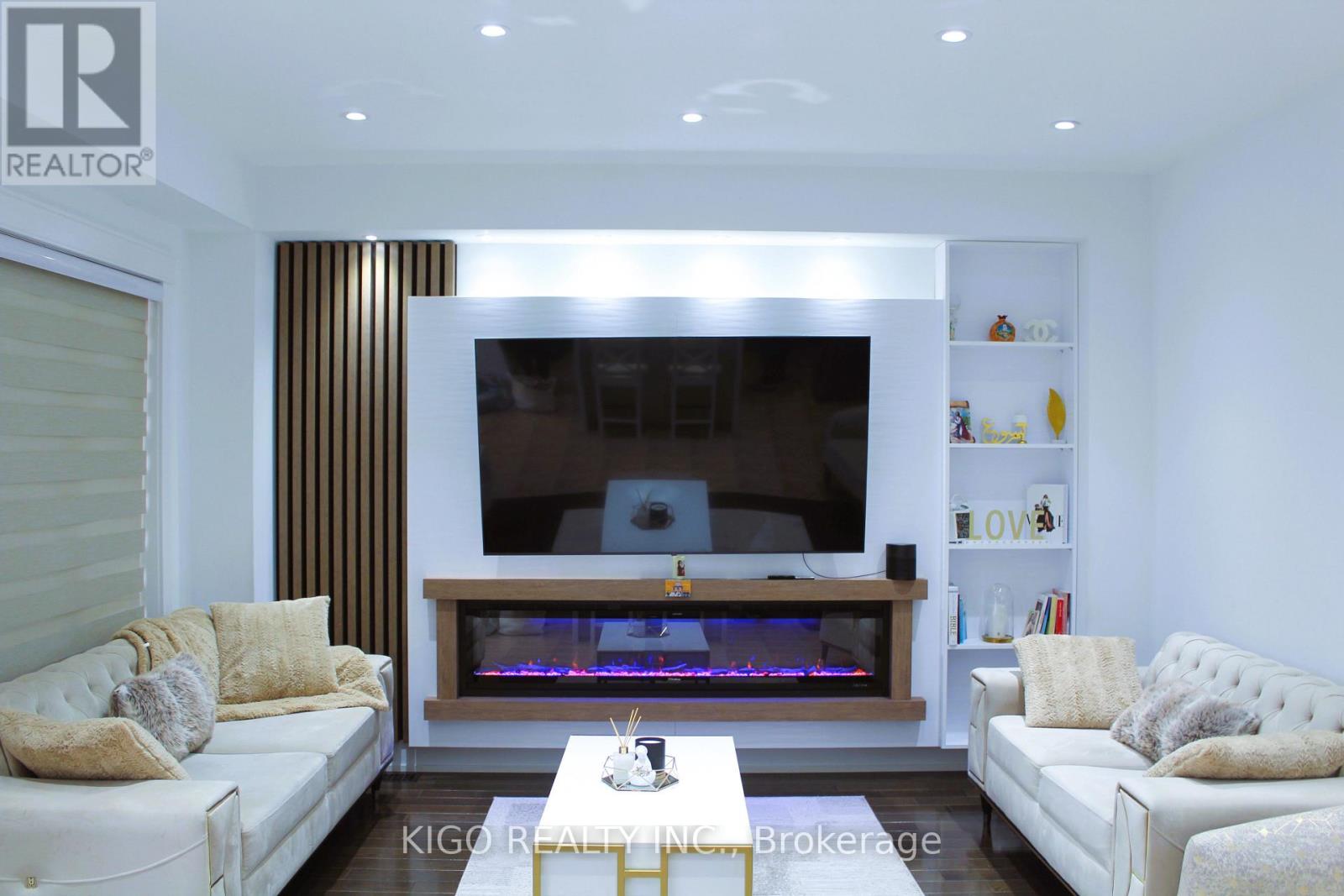 53 Education Road, Brampton, Ontario  L6P 3P3 - Photo 4 - W13043442