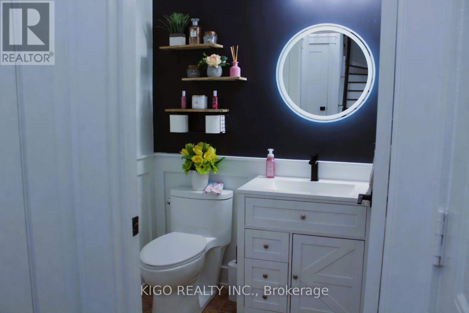 53 Education Road, Brampton, Ontario  L6P 3P3 - Photo 8 - W13043442