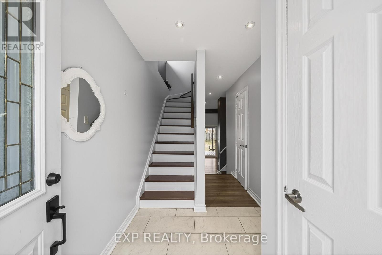 57 Tindale Road, Brampton, Ontario  L6V 2G8 - Photo 4 - W13043448