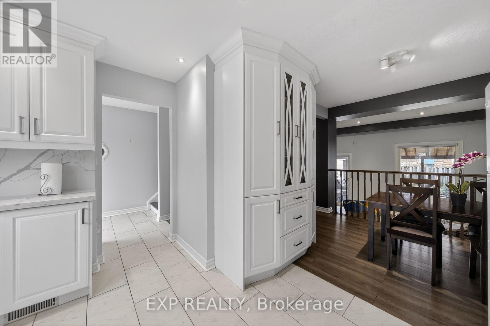 57 Tindale Road, Brampton, Ontario  L6V 2G8 - Photo 8 - W13043448