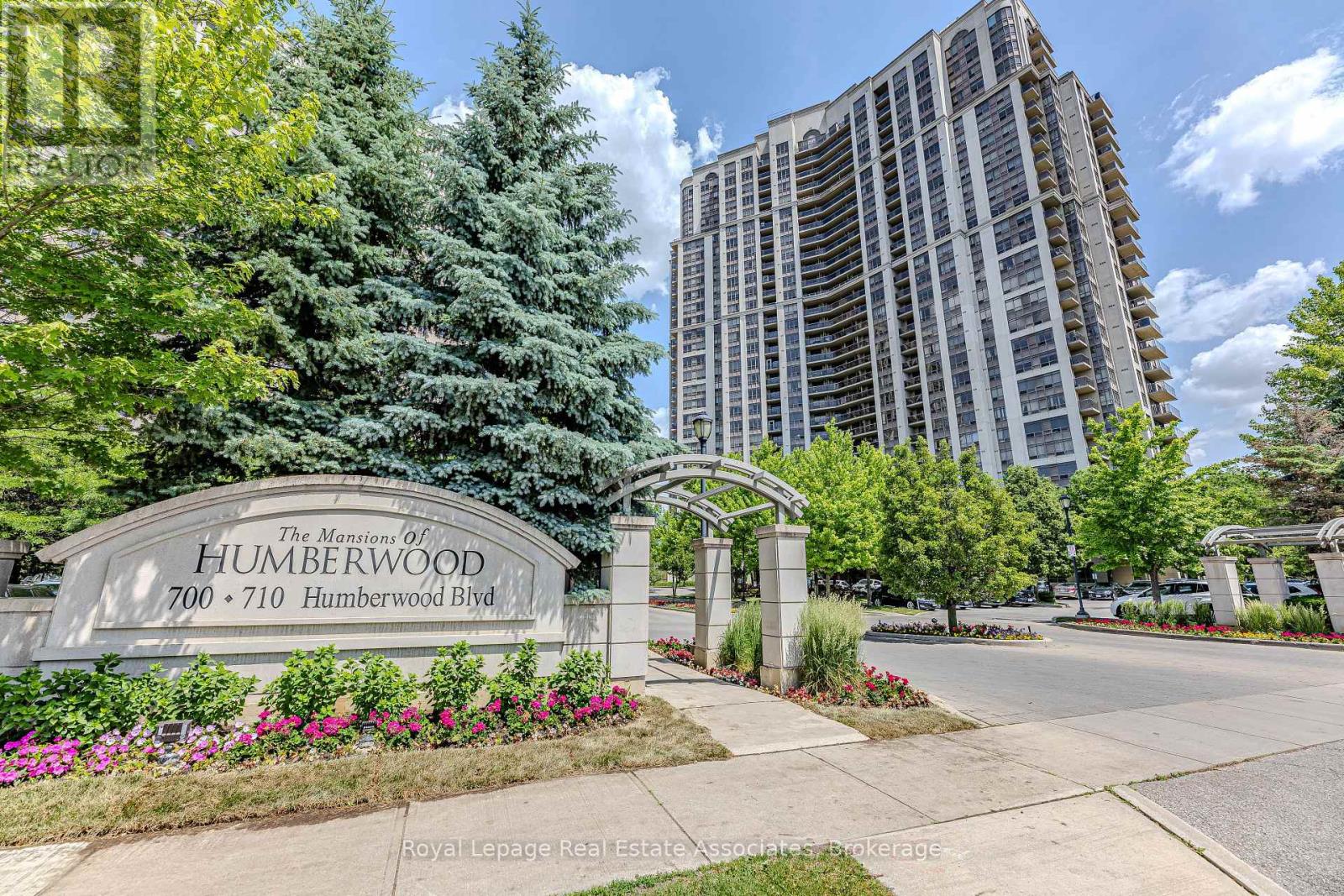 128 - 700 Humberwood Boulevard, Toronto, Ontario  M9W 7J4 - Photo 2 - W13043454