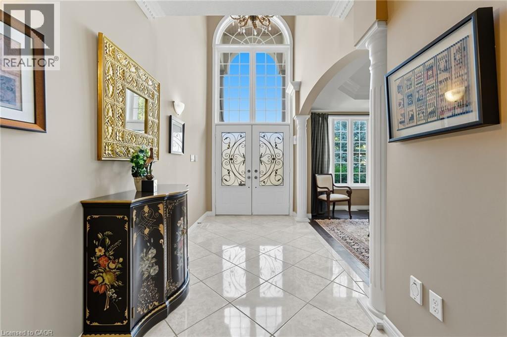 20 Lorupe Court, Ancaster, Ontario  L9G 0C8 - Photo 3 - 40824108