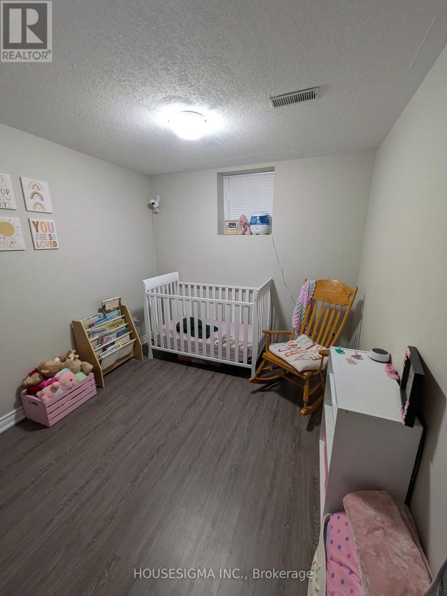 90 Penelope Drive, Kitchener, Ontario  N2N 3C5 - Photo 15 - X13043470