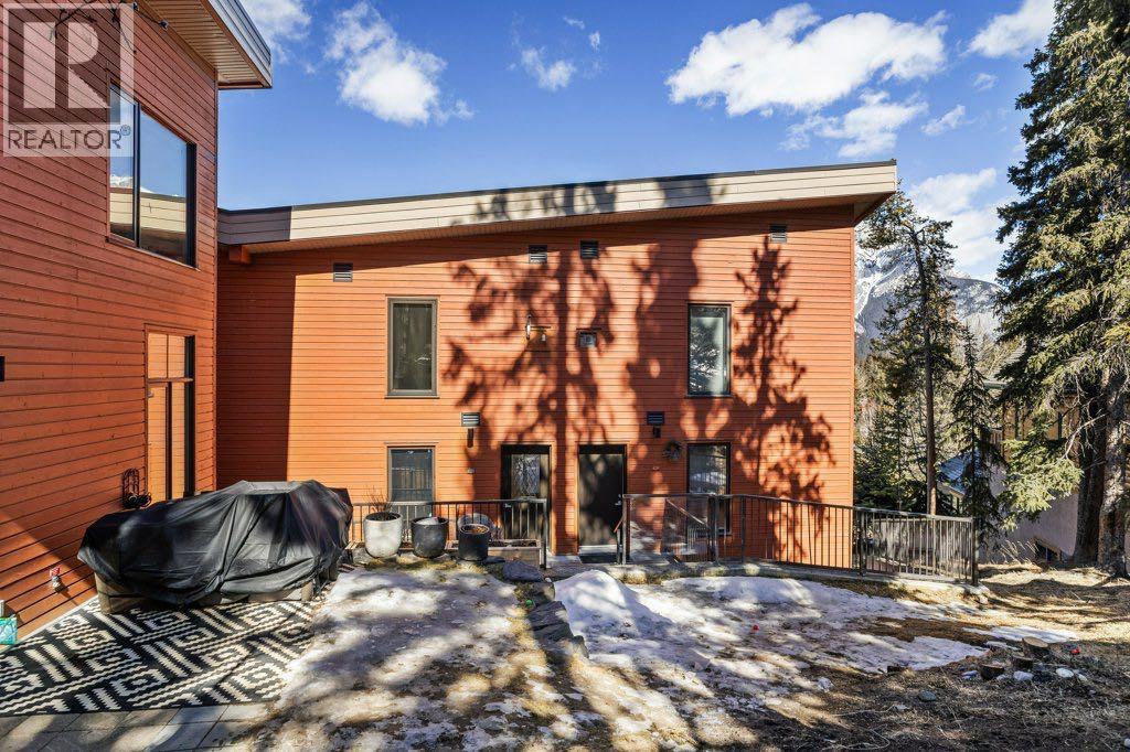 202, 113 Cave Avenue, Banff, Alberta  T1L 1B5 - Photo 4 - A2300240