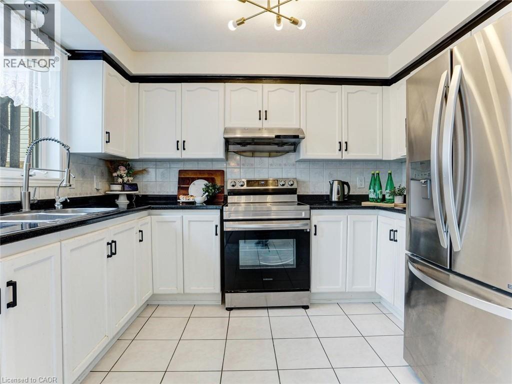 154 Deerpath Drive, Guelph, Ontario  N1K 1W9 - Photo 10 - 40823971