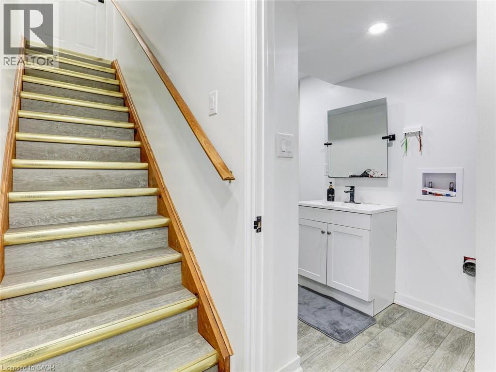 154 Deerpath Drive, Guelph, Ontario  N1K 1W9 - Photo 36 - 40823971