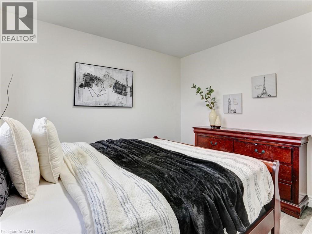 154 Deerpath Drive, Guelph, Ontario  N1K 1W9 - Photo 34 - 40823971