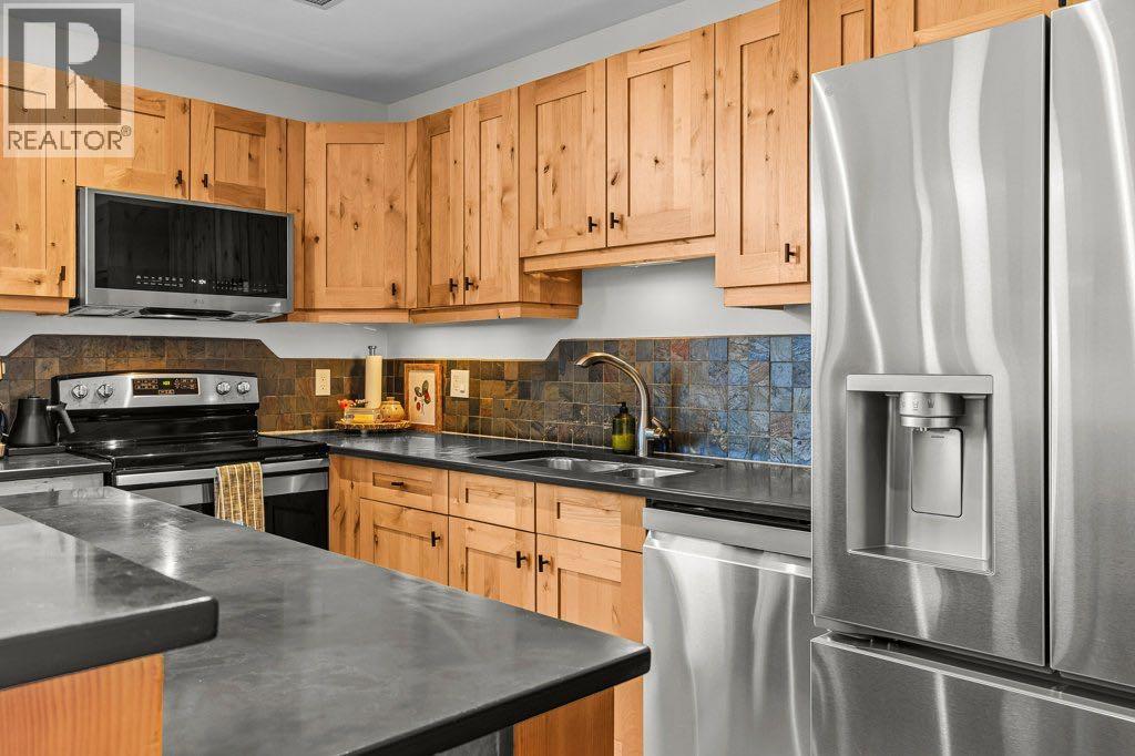 202, 113 Cave Avenue, Banff, Alberta  T1L 1B5 - Photo 21 - A2300240