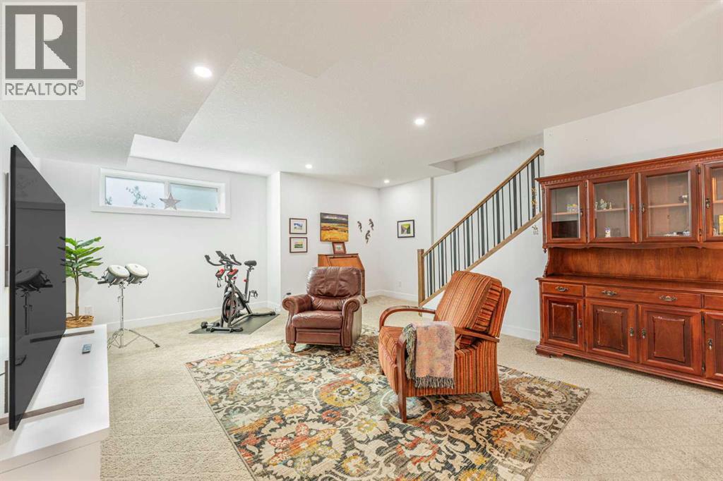 1932 27 Street SW, Calgary, Alberta  T3E 2E5 - Photo 24 - A2286262