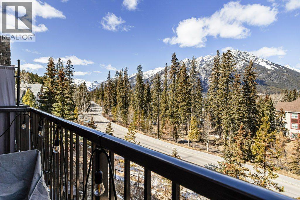 202, 113 Cave Avenue, Banff, Alberta  T1L 1B5 - Photo 32 - A2300240