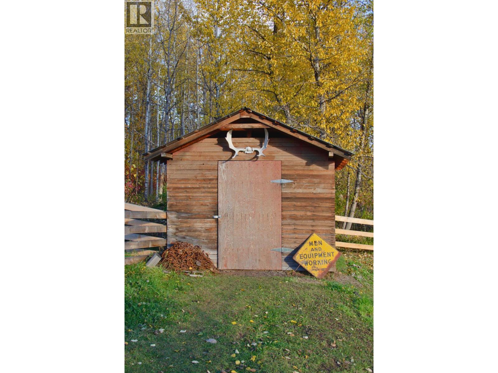 14322 Jarman Road, Topley, British Columbia  V0J 1Z2 - Photo 16 - R3115516