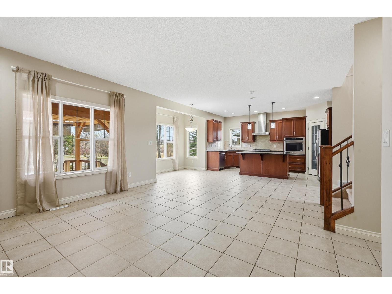 976 Hollingsworth Bn Nw, Edmonton, Alberta  T6R 3G7 - Photo 22 - E4484165