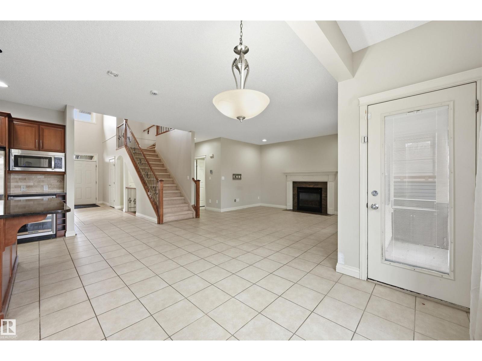 976 Hollingsworth Bn Nw, Edmonton, Alberta  T6R 3G7 - Photo 23 - E4484165