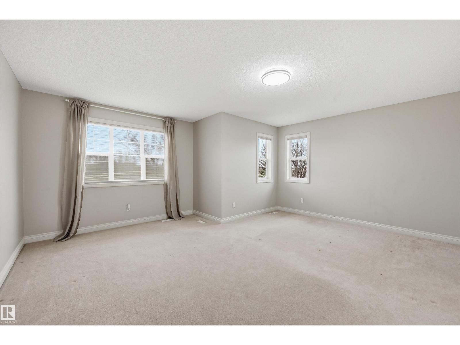 976 Hollingsworth Bn Nw, Edmonton, Alberta  T6R 3G7 - Photo 33 - E4484165