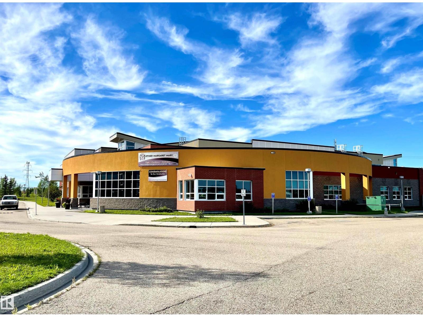 976 Hollingsworth Bn Nw, Edmonton, Alberta  T6R 3G7 - Photo 69 - E4484165