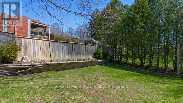 335 Ross Street, Huron-Kinloss, Ontario  N0G 2H0 - Photo 27 - X12880398