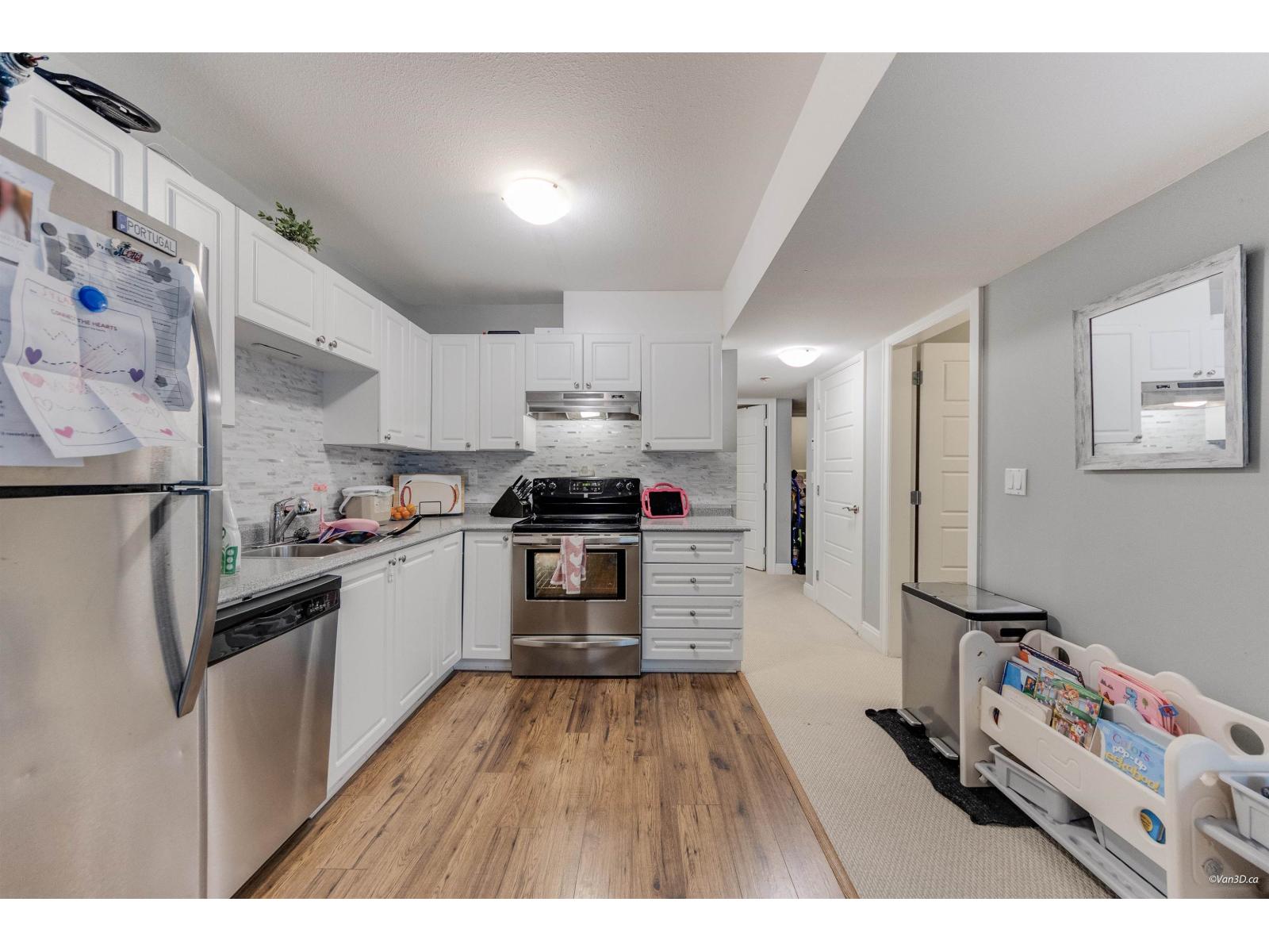 6686 195 Street, Surrey, British Columbia  V4N 5T4 - Photo 27 - R3115730