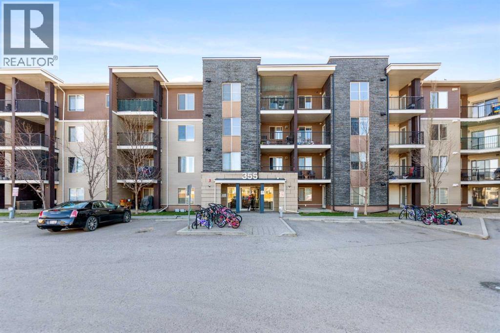 404, 355 Taralake Way NE, Calgary, Alberta  T3J 0M1 - Photo 2 - A2304785