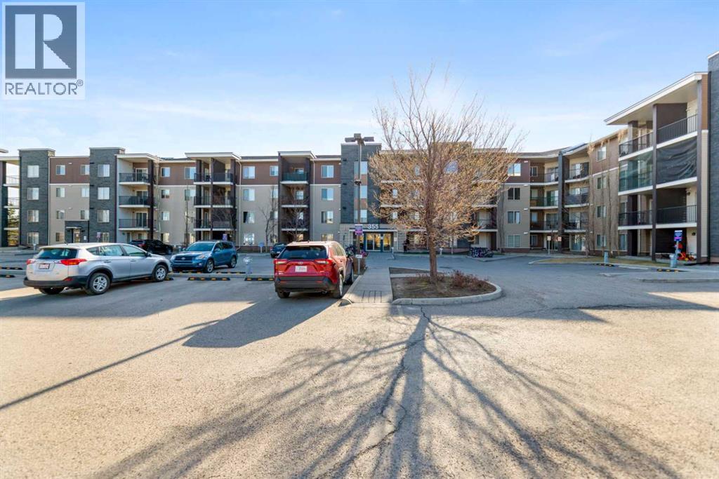 404, 355 Taralake Way NE, Calgary, Alberta  T3J 0M1 - Photo 3 - A2304785