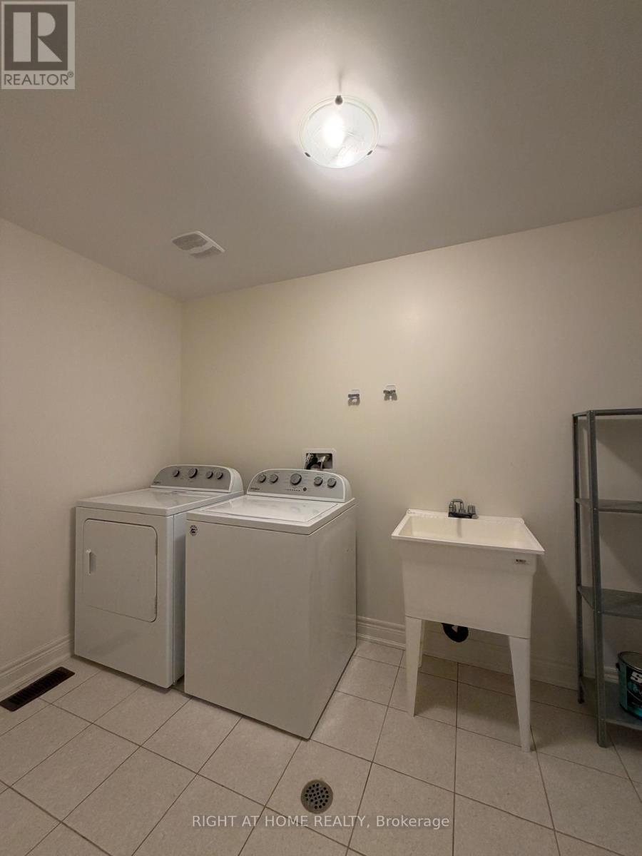 9 - 9 Strawcutter Gate, Vaughan, Ontario  L6A 4Y5 - Photo 13 - N13023460