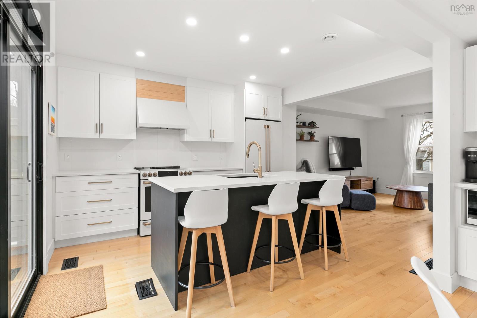 3320 Agricola Street, Halifax, Nova Scotia  B3K 4H6 - Photo 12 - 202608603