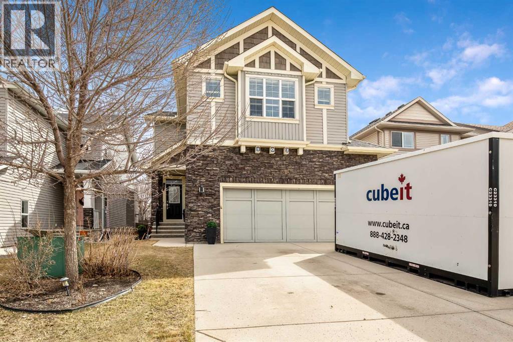 102 Cimarron Vista Crescent, Okotoks, Alberta