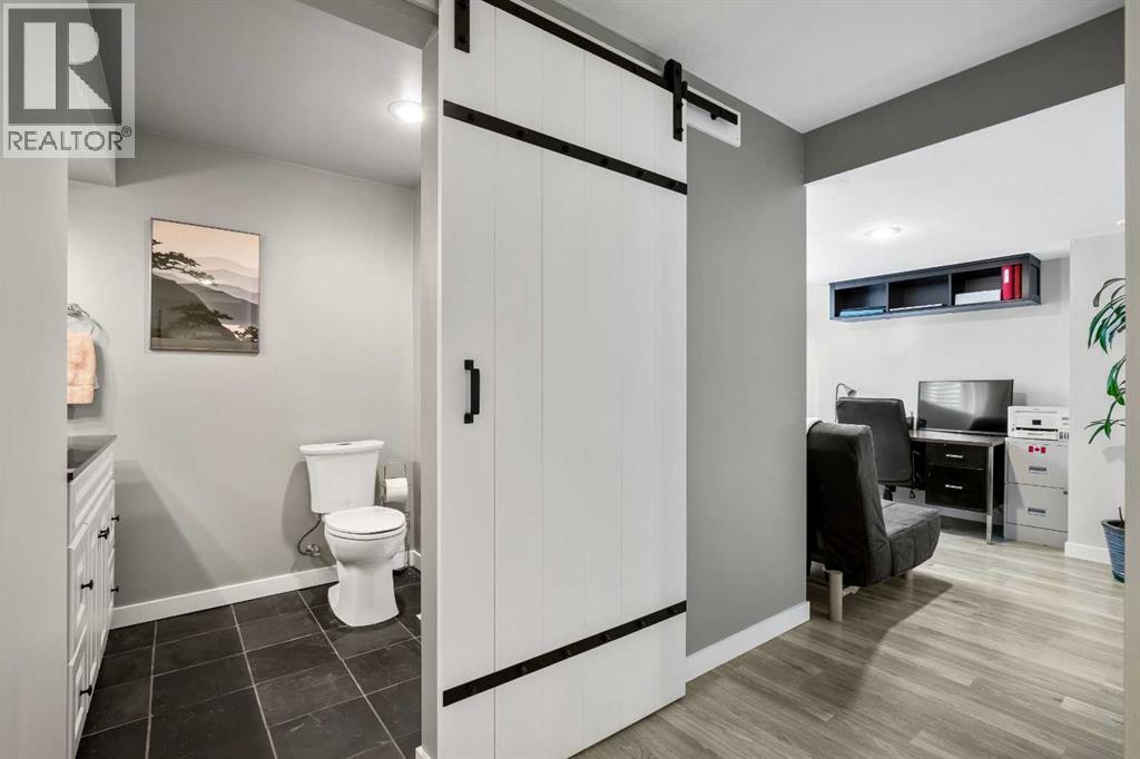 102 Cimarron Vista Crescent, Okotoks, Alberta  T1S 0K2 - Photo 36 - A2302943