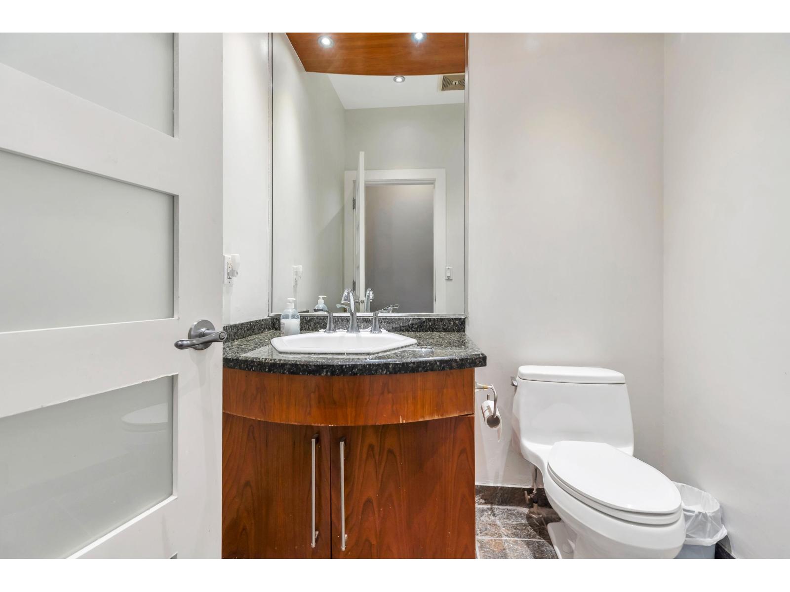 10033 181 Street, Surrey, British Columbia  V4N 5B5 - Photo 11 - R3115584