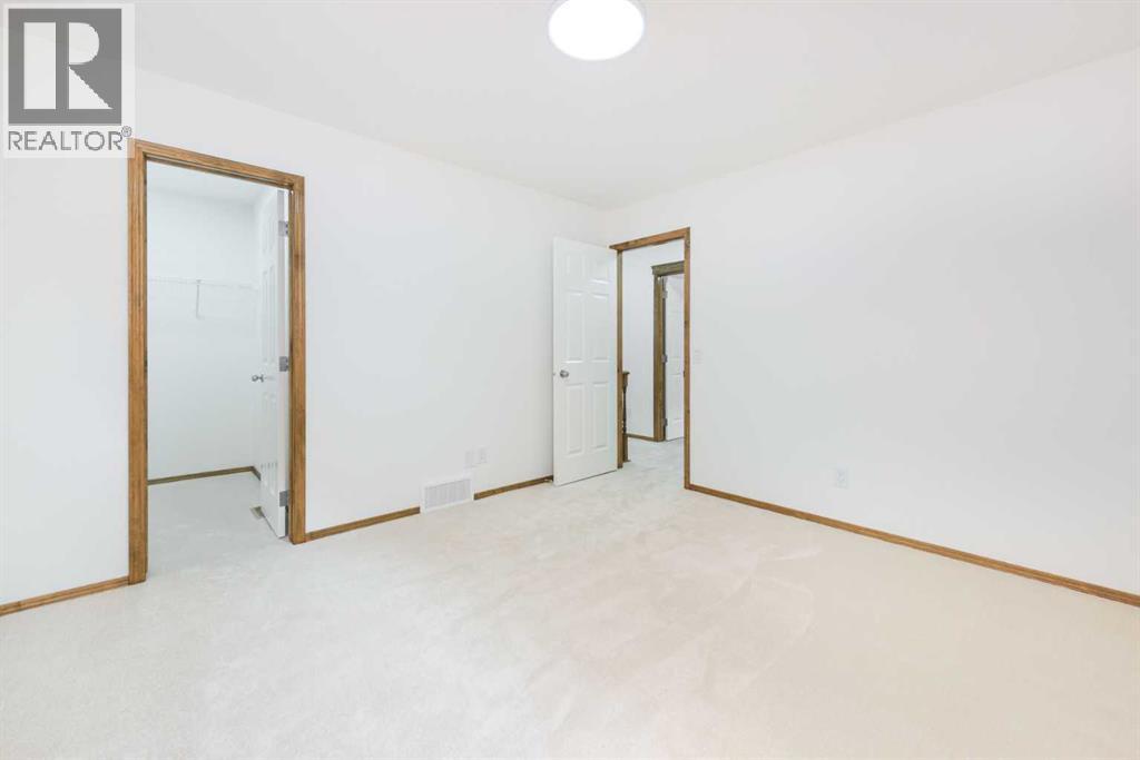 125 Autumn Gardens Se, Calgary, Alberta  T3M 0H8 - Photo 27 - A2304045