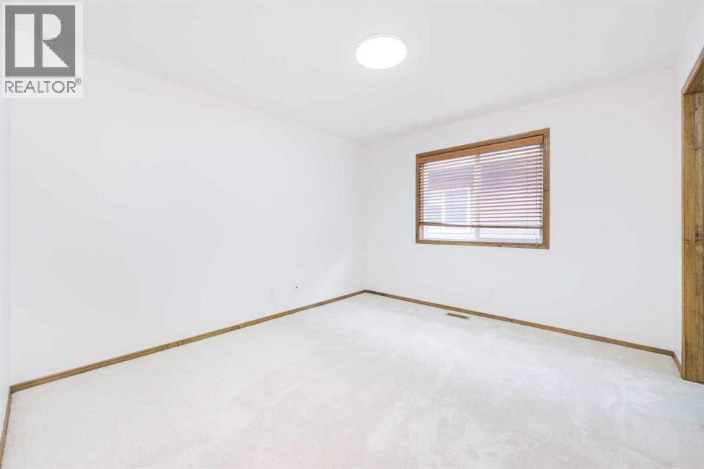 125 Autumn Gardens Se, Calgary, Alberta  T3M 0H8 - Photo 26 - A2304045