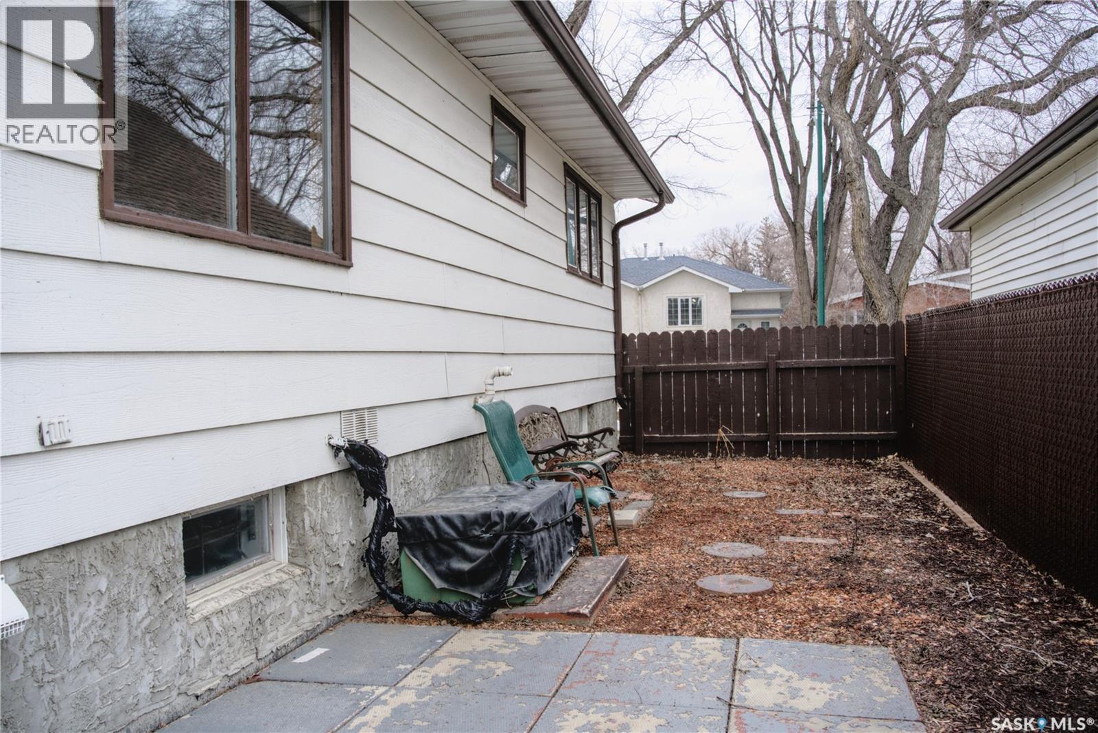 802 7th Street E, Saskatoon, Saskatchewan  S7H 0Y4 - Photo 45 - SK032934