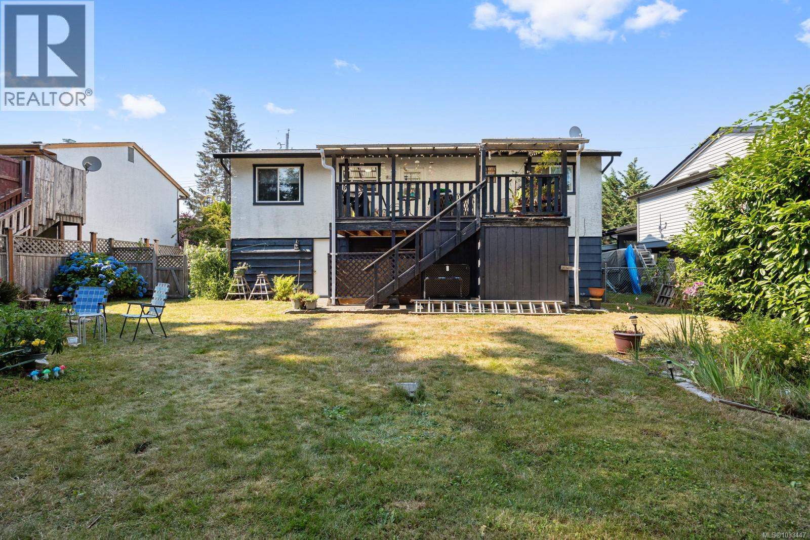 648 22nd St, Courtenay, British Columbia  V9N 6L1 - Photo 24 - 1033447