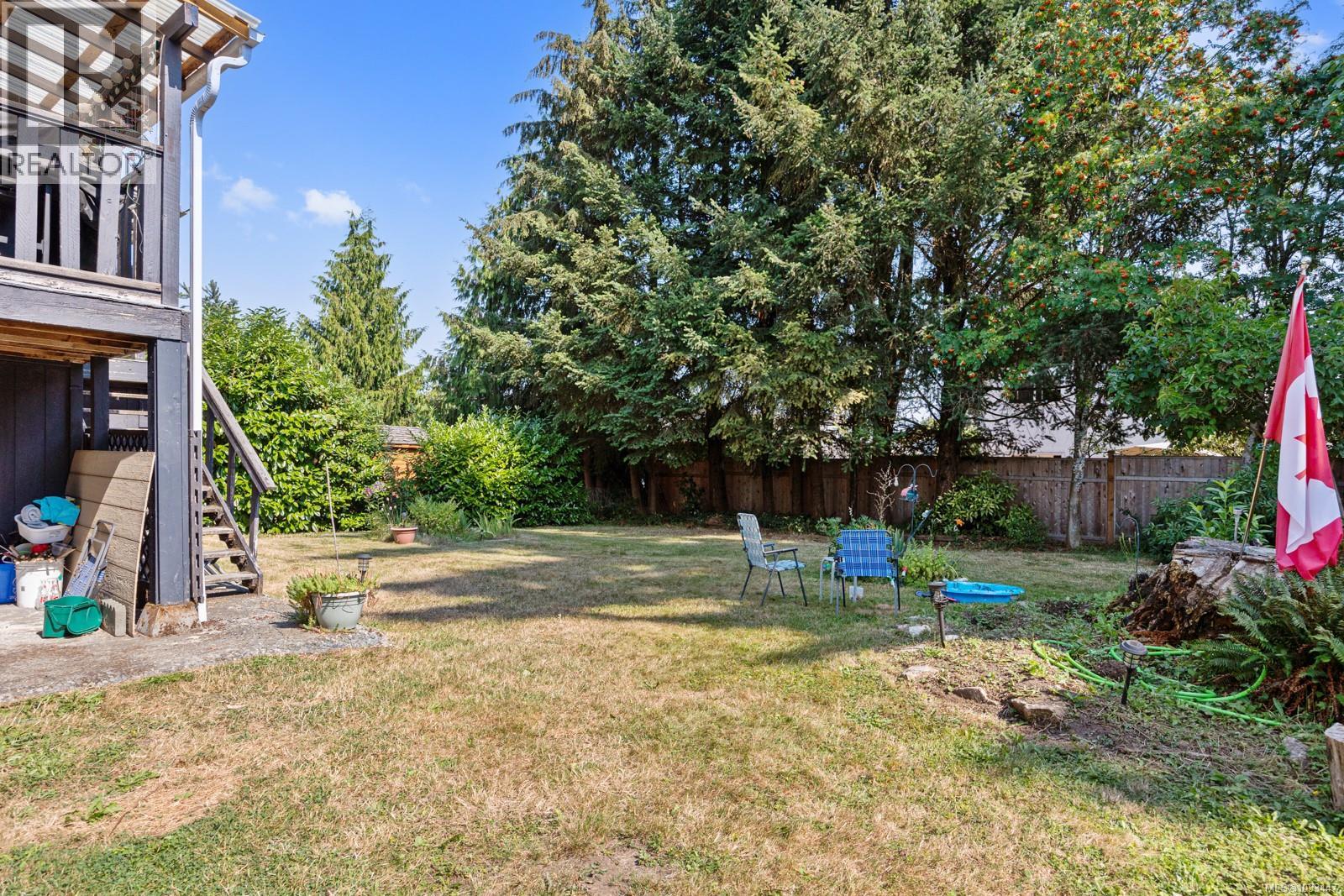 648 22nd St, Courtenay, British Columbia  V9N 6L1 - Photo 25 - 1033447