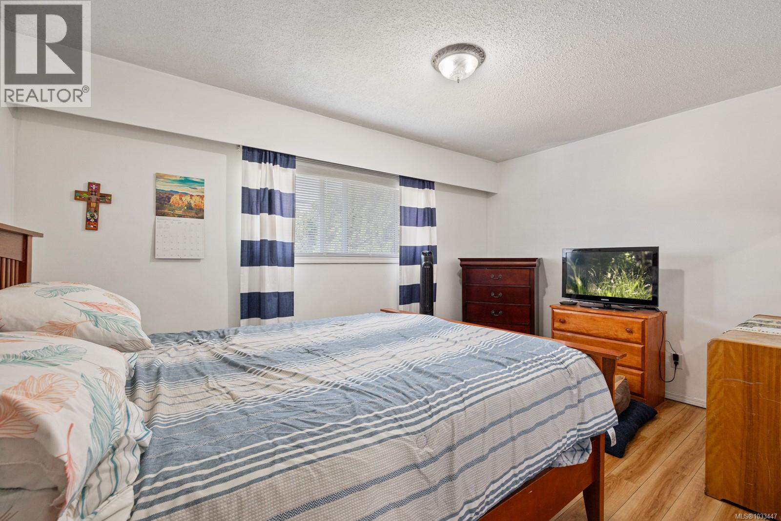 648 22nd St, Courtenay, British Columbia  V9N 6L1 - Photo 9 - 1033447