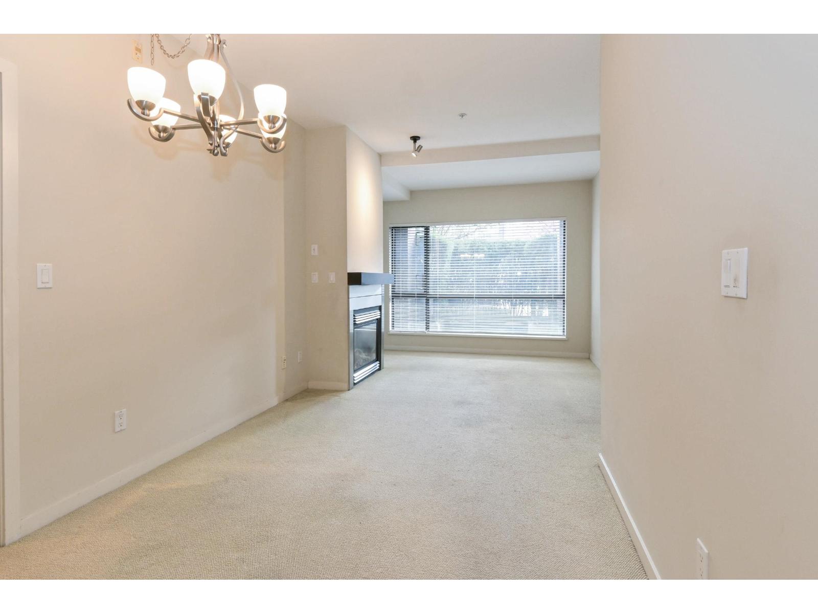 105 10866 City Parkway, Surrey, British Columbia  V3T 5W9 - Photo 7 - R3115682