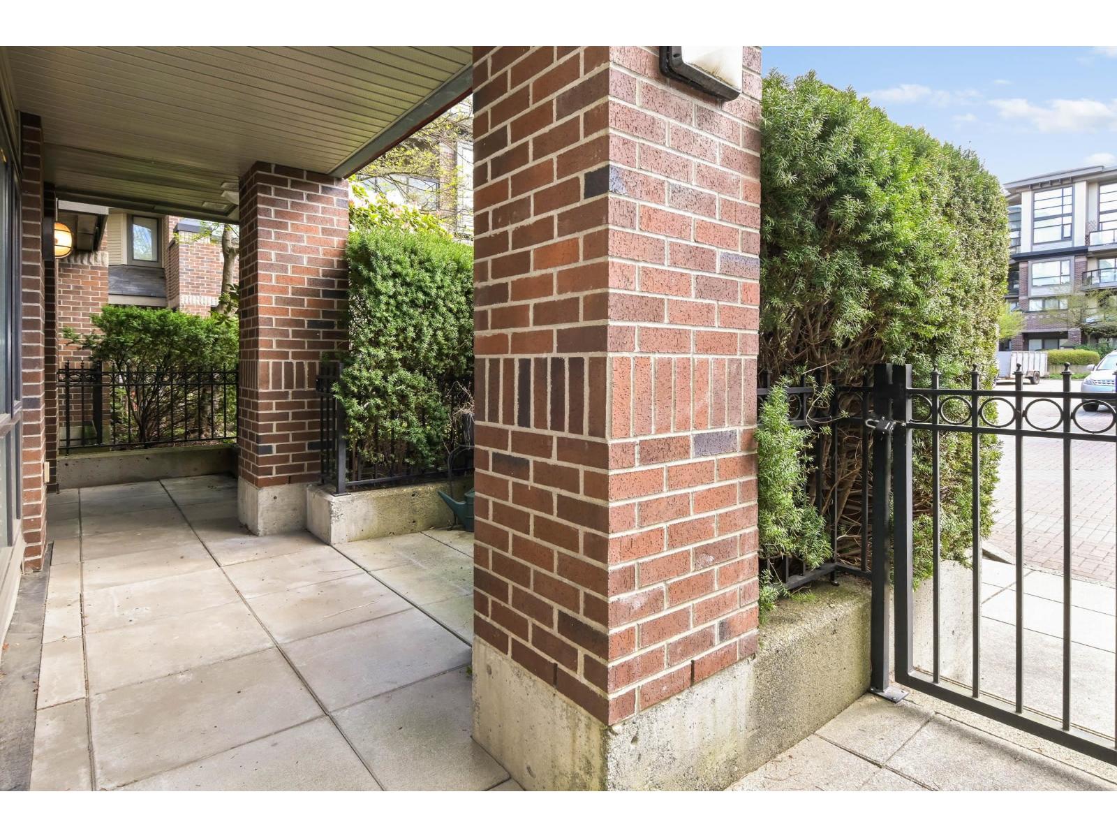 105 10866 City Parkway, Surrey, British Columbia  V3T 5W9 - Photo 19 - R3115682