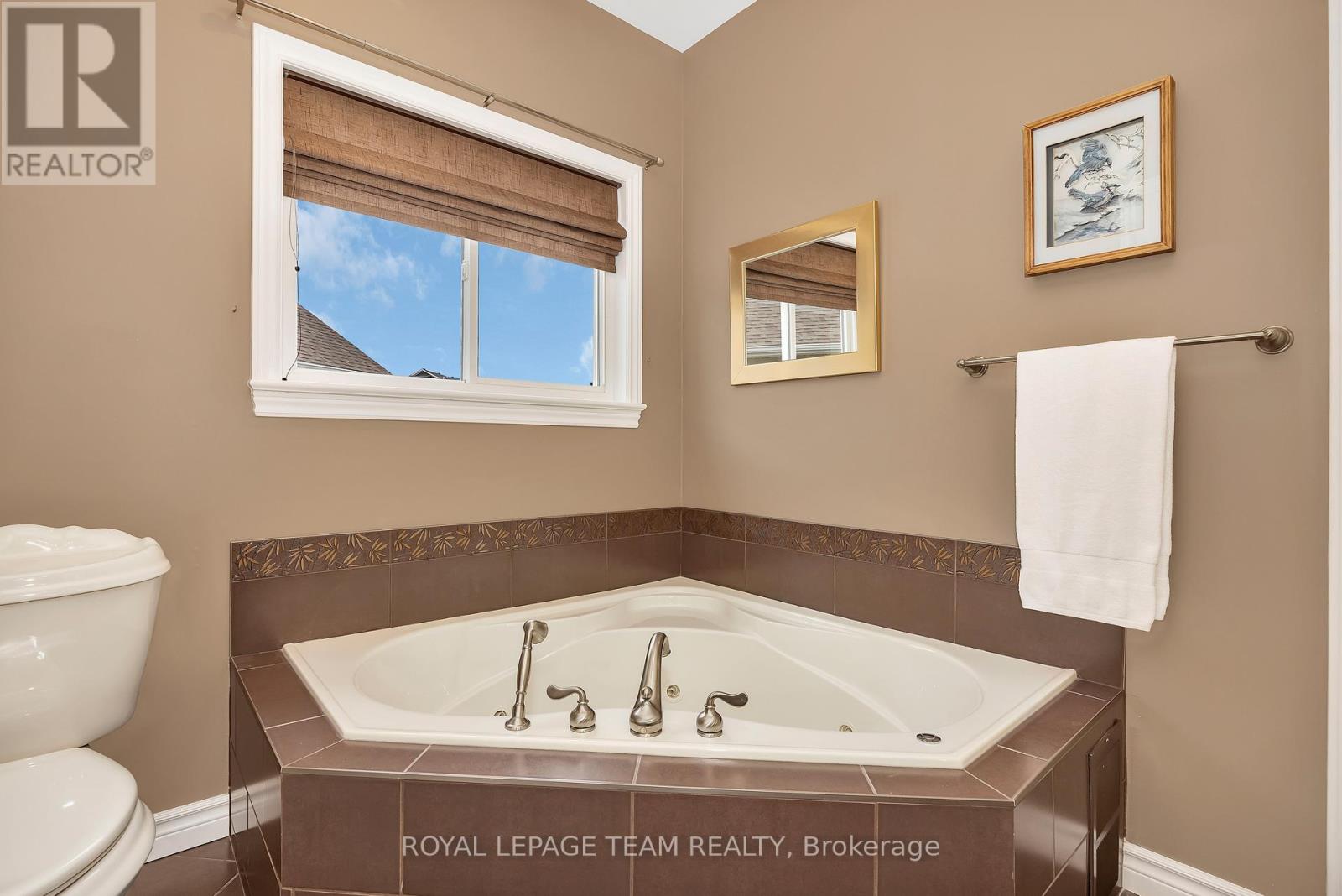 2 Westerra Way, North Grenville, Ontario  K0G 1J0 - Photo 25 - X13043482