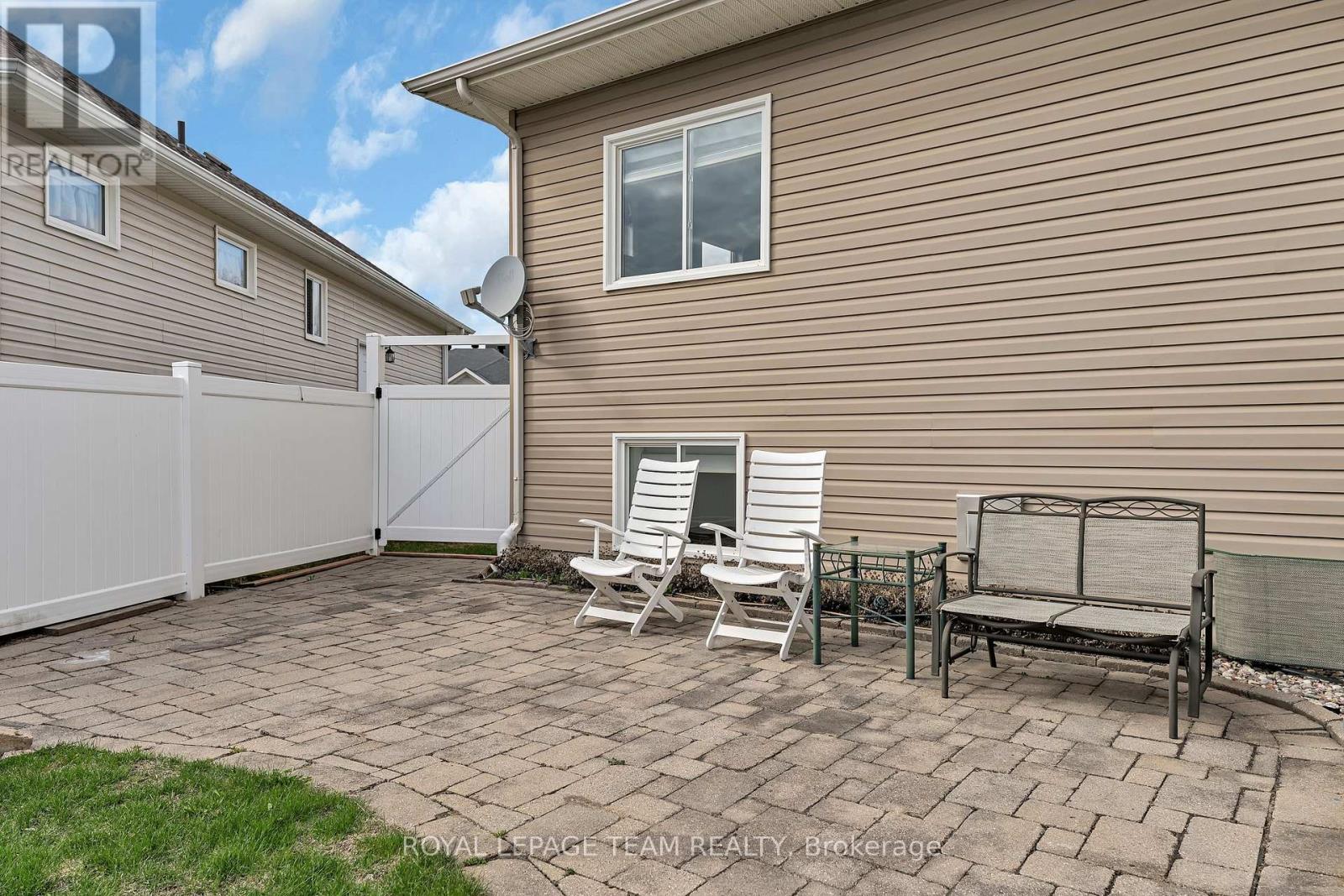 2 Westerra Way, North Grenville, Ontario  K0G 1J0 - Photo 41 - X13043482