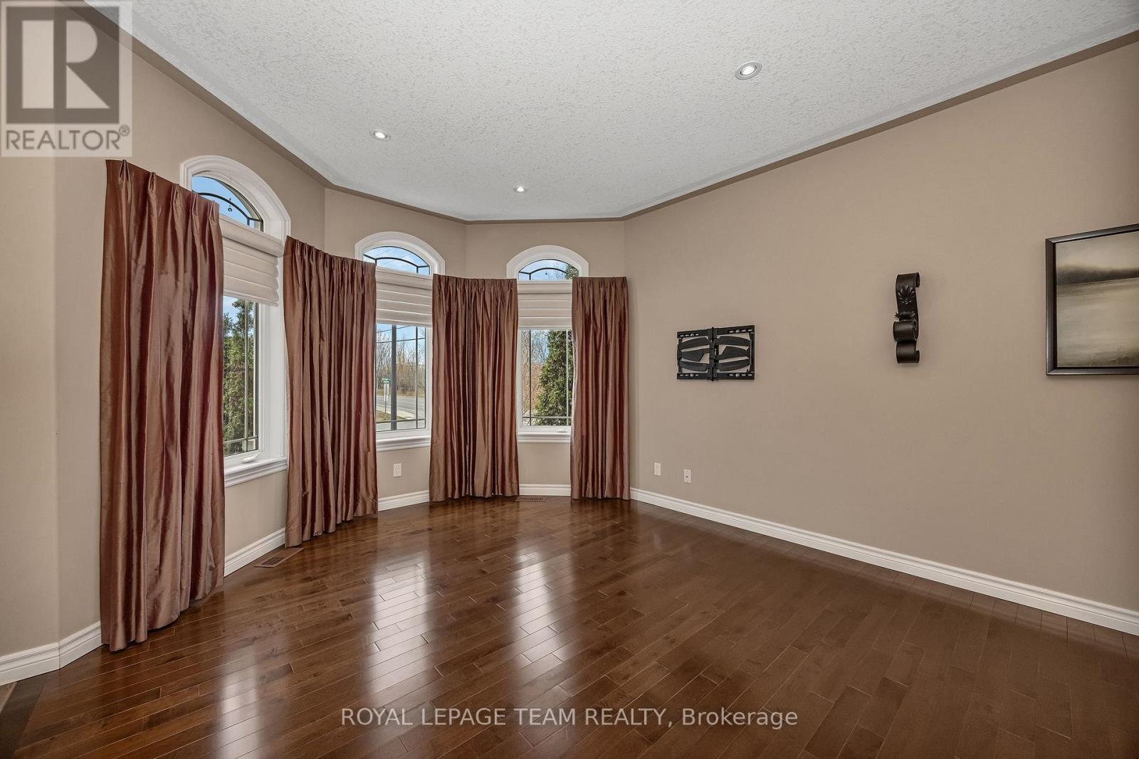 2 Westerra Way, North Grenville, Ontario  K0G 1J0 - Photo 5 - X13043482