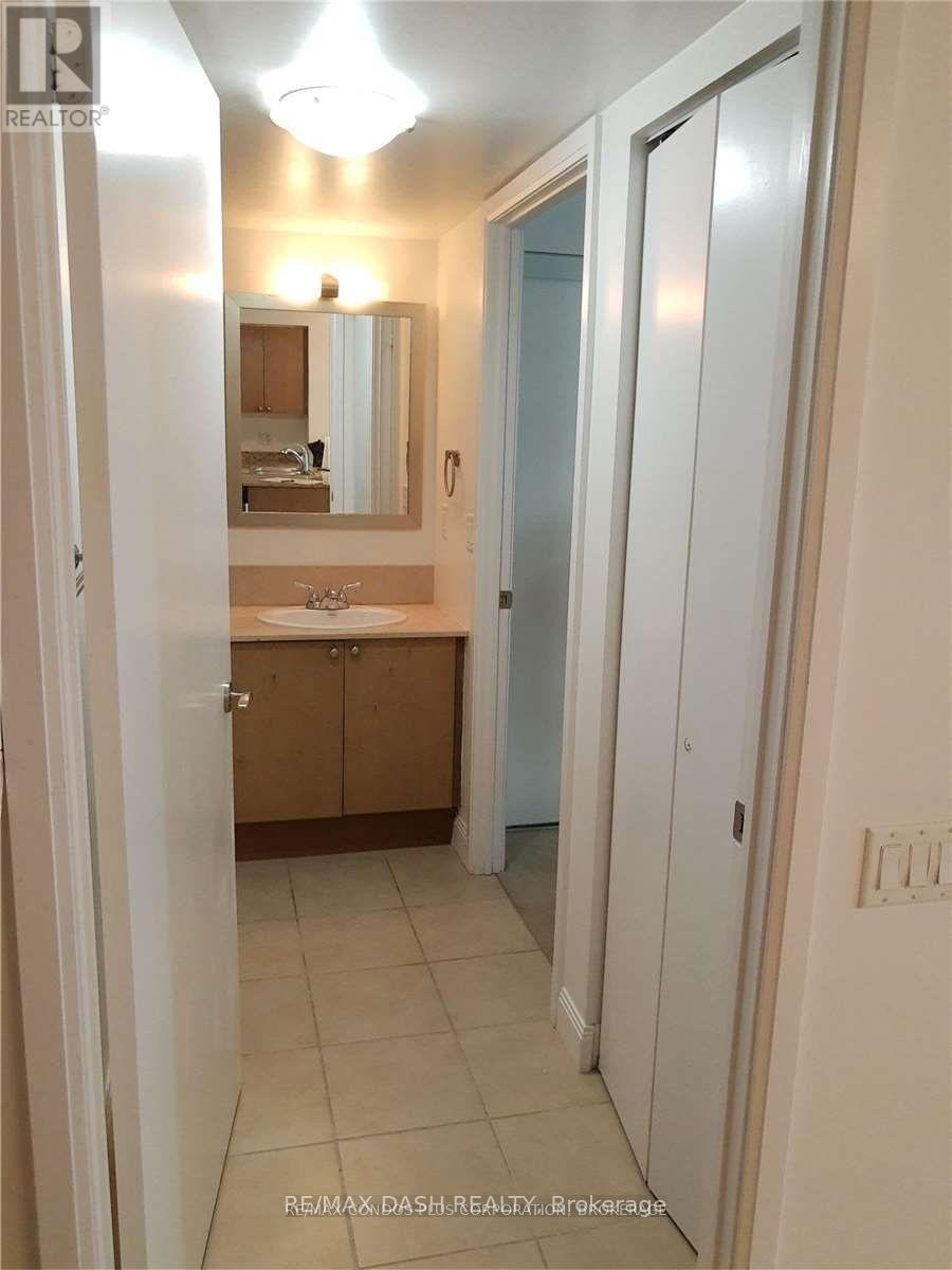 Unknown Address, ,    - Photo 12 - C13043526