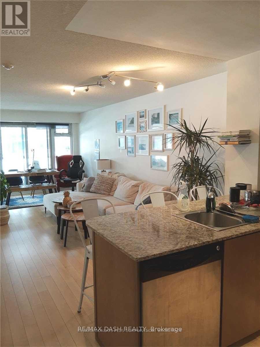 Unknown Address, ,    - Photo 3 - C13043526