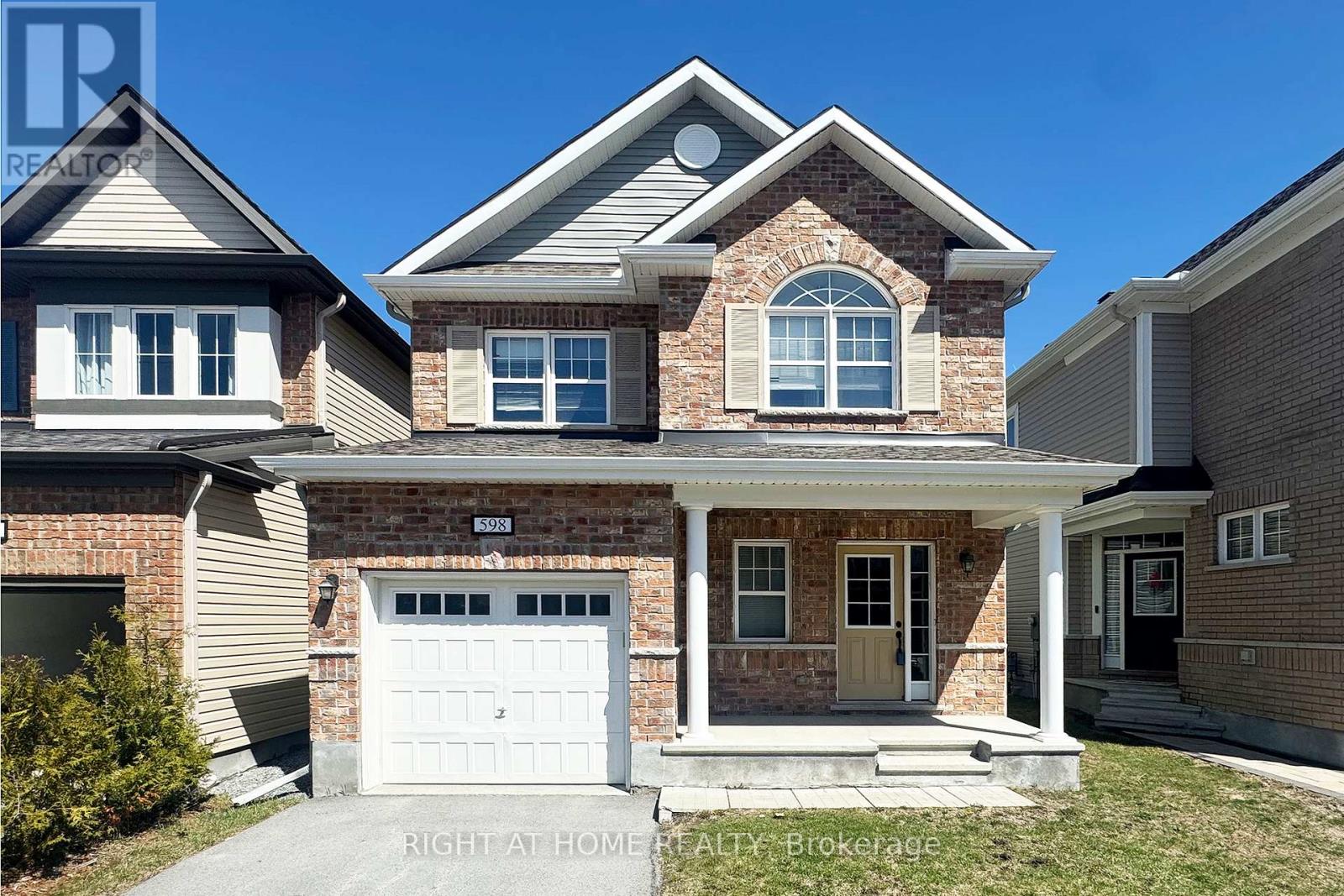 598 MALAHAT WAY, Ottawa, Ontario