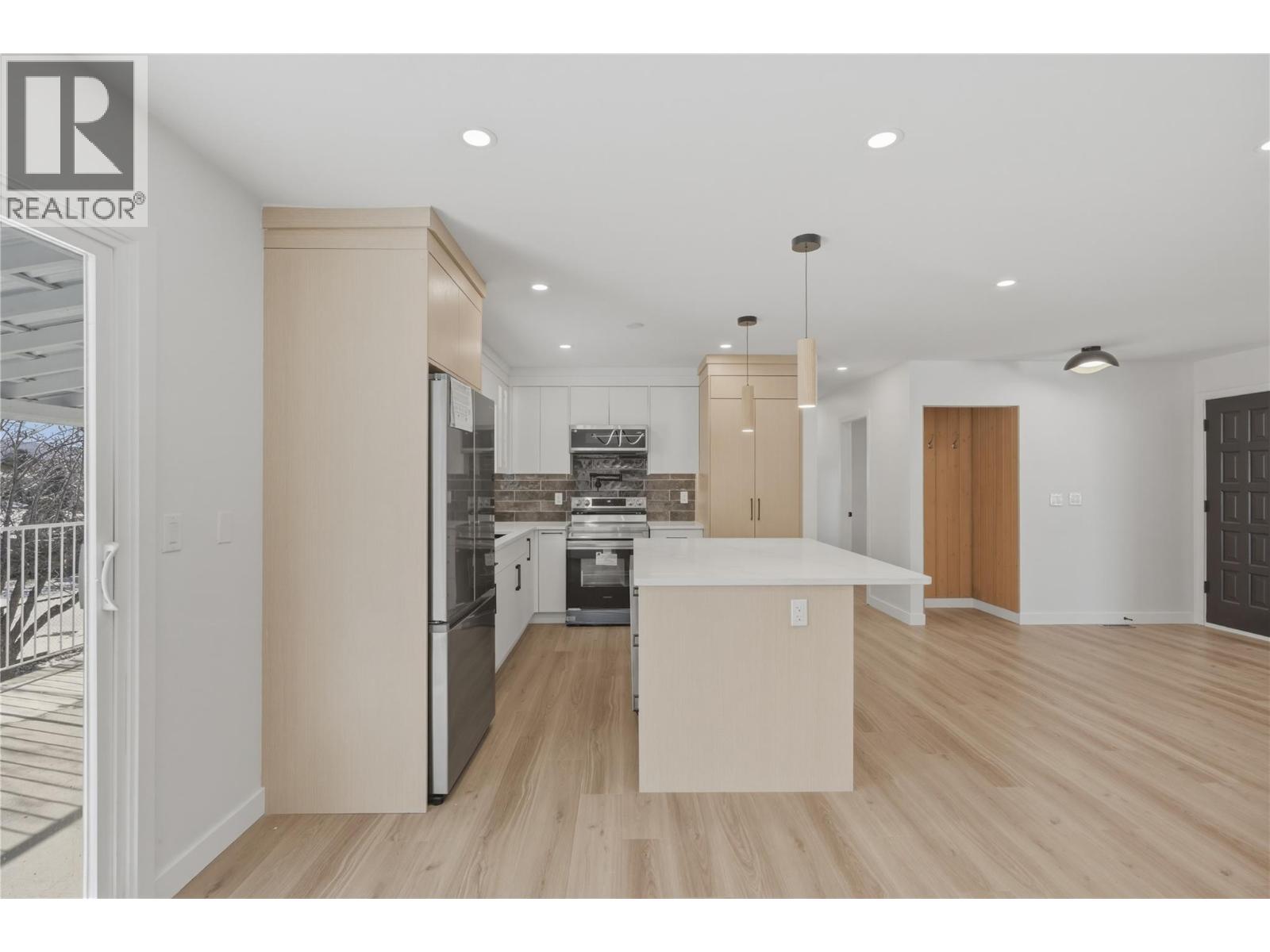 1259 Hook Drive, Kamloops, British Columbia  V2B 7S8 - Photo 20 - 10384845