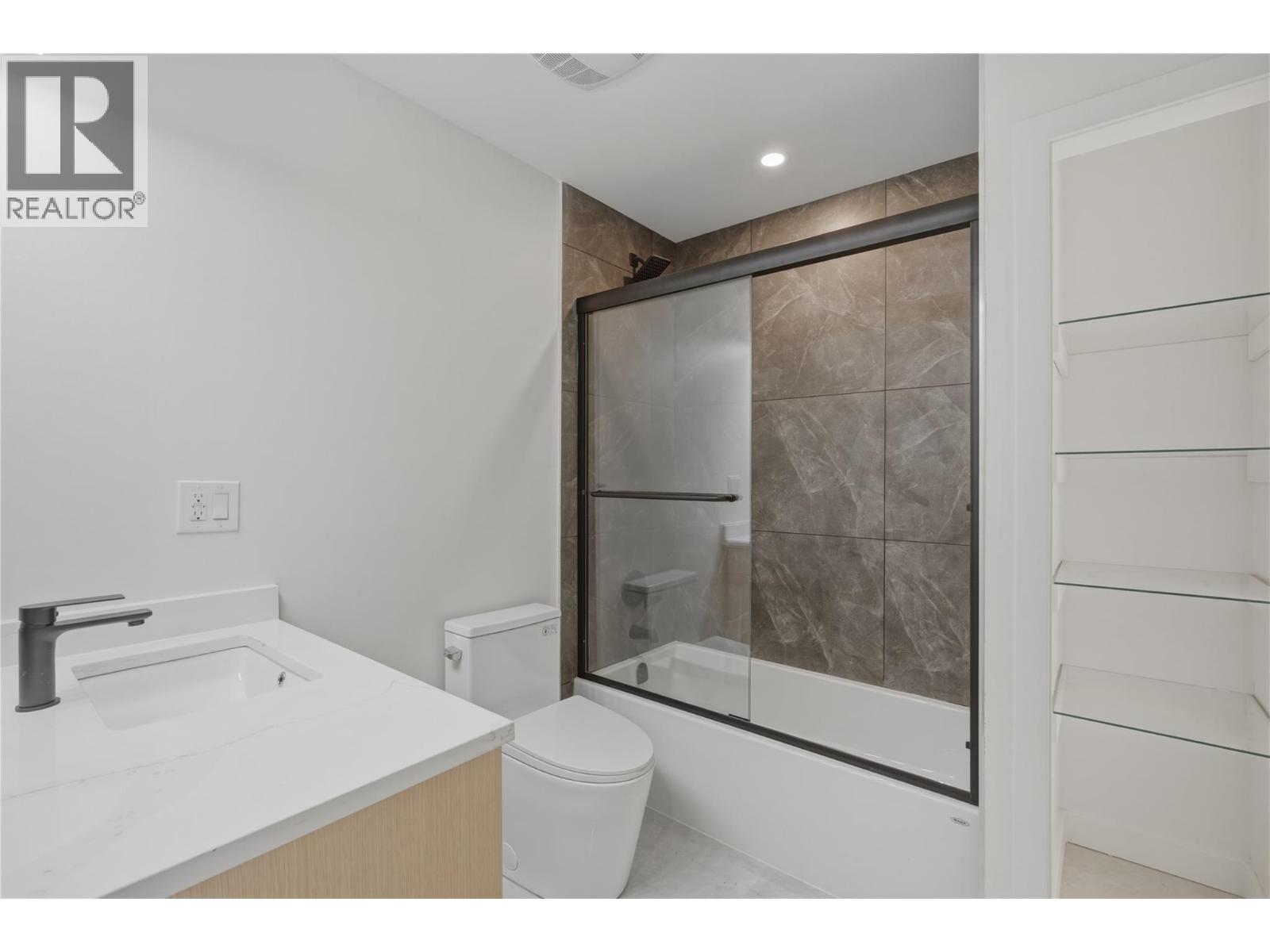 1259 Hook Drive, Kamloops, British Columbia  V2B 7S8 - Photo 24 - 10384845