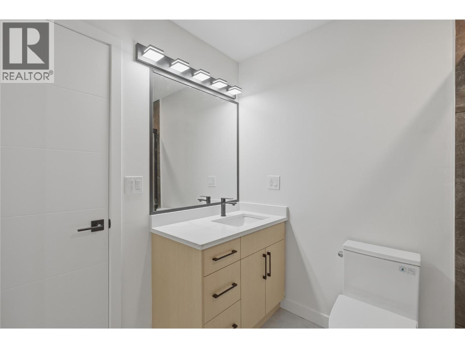 1259 Hook Drive, Kamloops, British Columbia  V2B 7S8 - Photo 30 - 10384845